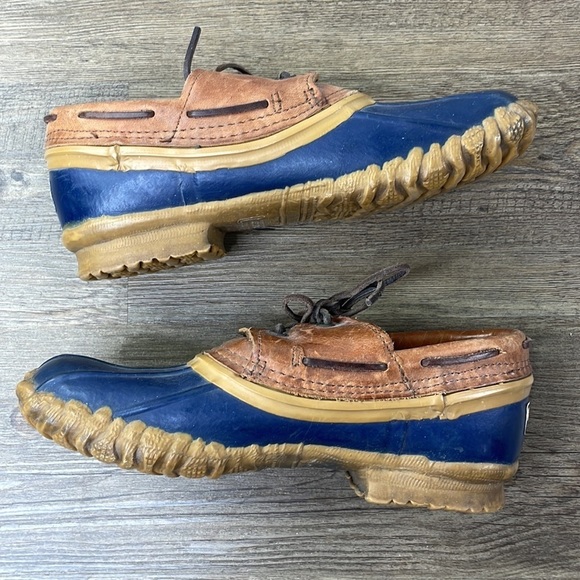 LaCrosse Brown Rubber Duck Low Boot, Women 8.5, Men 7~Fiberglass Shank - Picture 2 of 8